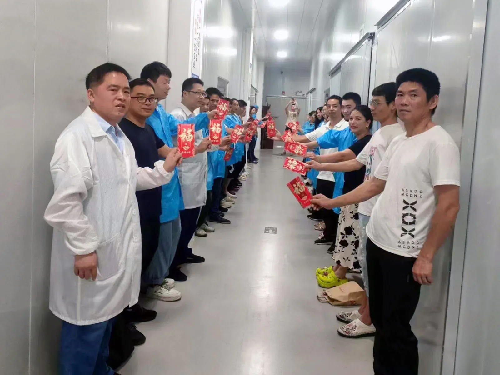 newtop silicone gives bonuses to factory workers