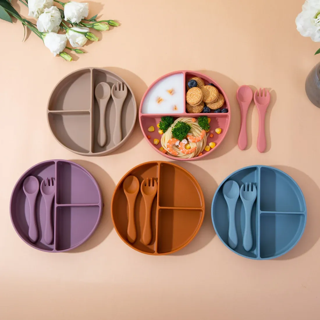 Solid color silicone baby plates (5)
